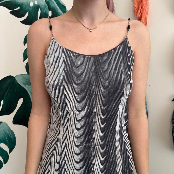 Vintage Silver Velvet Gown - Picture 5 of 8